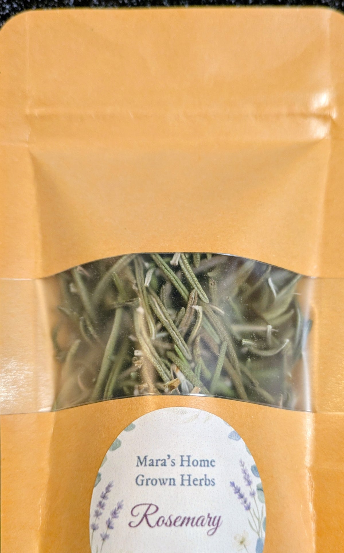 Dried Rosemary (Salvia rosmarinus) Leaves